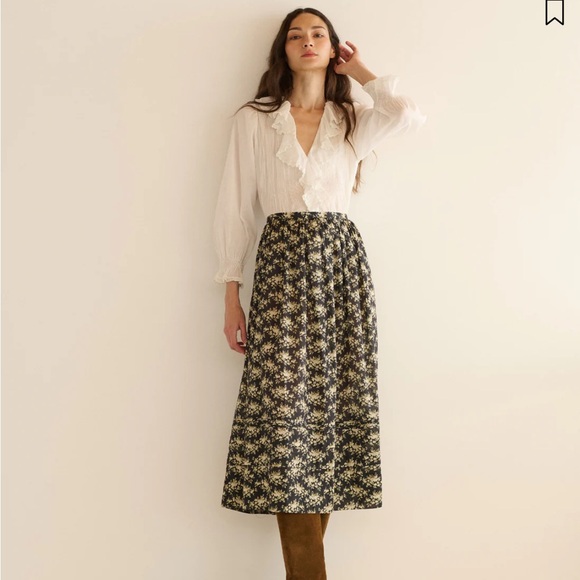 Doen Dresses & Skirts - Doen MARCIE SKIRT
IN NOIR ROSIER FLORAL - Size Medium